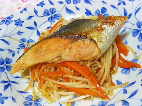 鮭と野菜のバタポン炒め＋＋